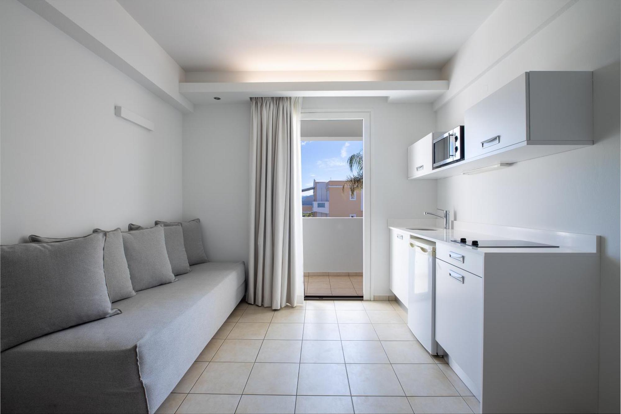 Akrogiali Beach Hotel Apartments Malia  Phòng bức ảnh